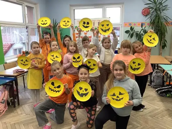 Dzień Dyni w klasie 2b Szkoły Podstawowej nr 4 w Lęborku